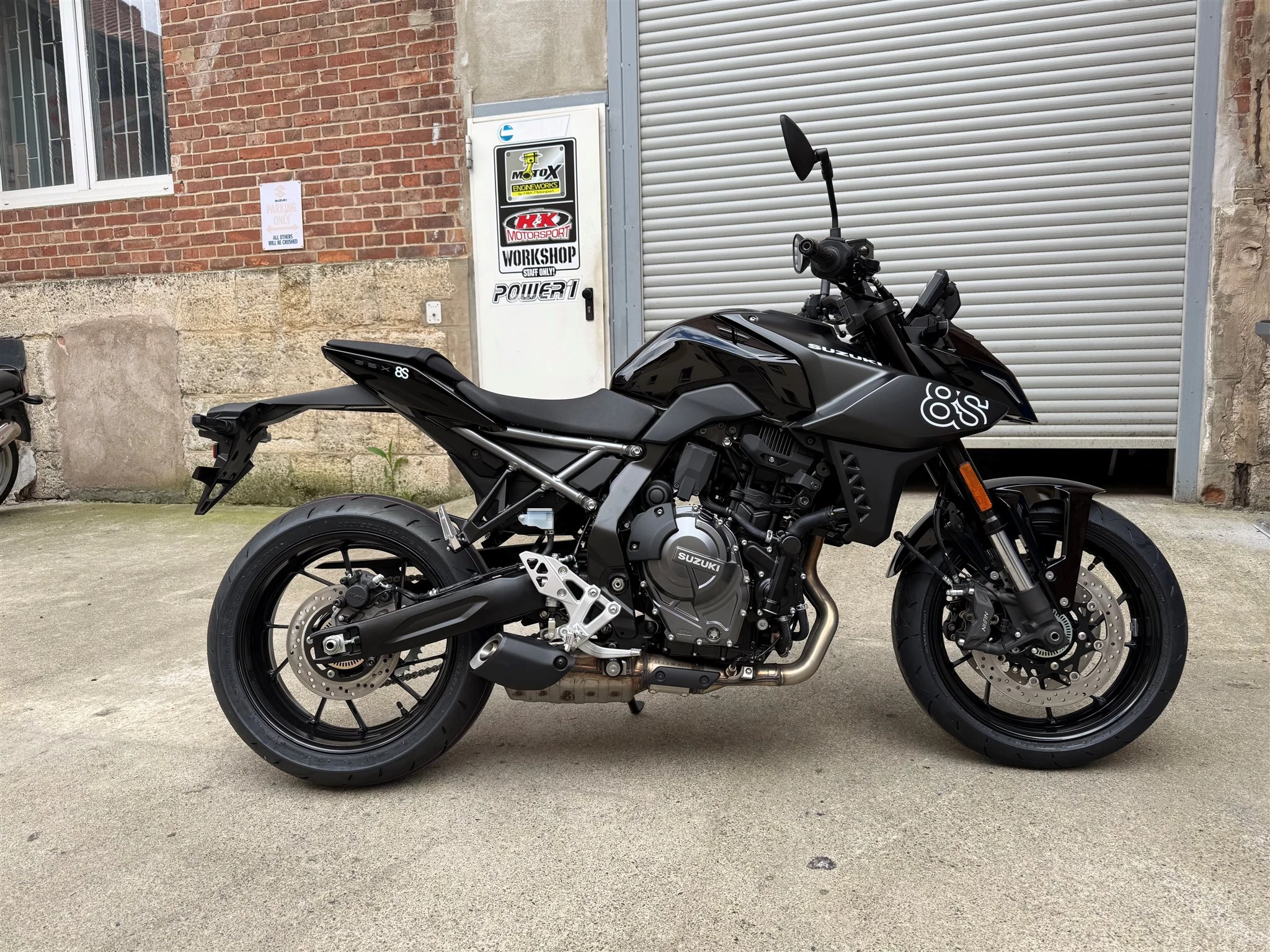 Suzuki GSX-8S