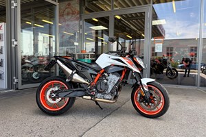 Angebot KTM 890 Duke R