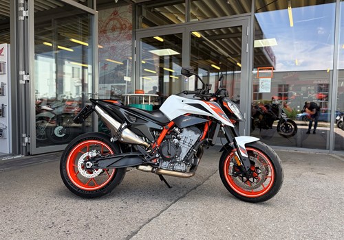 KTM 890 Duke R