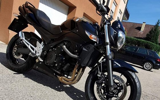Gebrauchtmotorrad Suzuki GSR 600 - Bild 1
