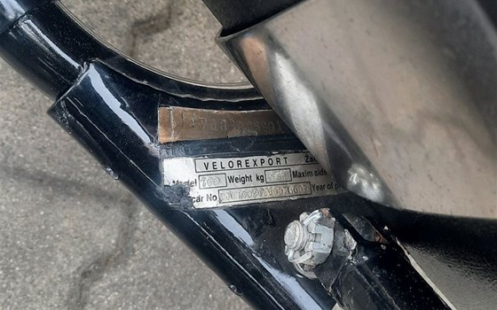 Gebrauchtmotorrad Harley-Davidson Sportster XL 883 C Custom - Bild 8