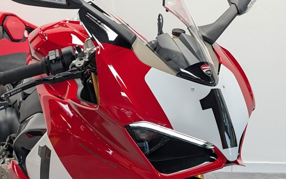 Gebrauchtmotorrad Ducati Panigale V4 S - Bild 7