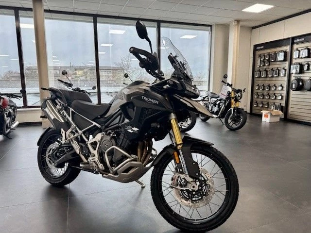 Triumph Tiger 1200 Rally PRO