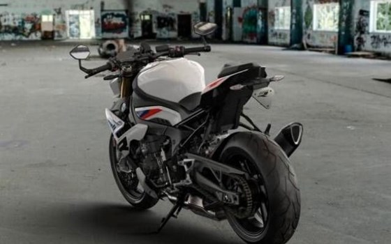 Gebrauchtmotorrad BMW S 1000 R - Bild 4