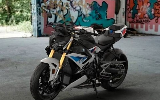 Gebrauchtmotorrad BMW S 1000 R - Bild 6