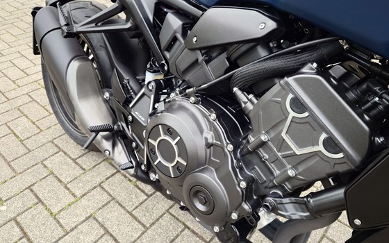 Gebrauchtmotorrad Honda CB1000R Black Edition - Bild 20
