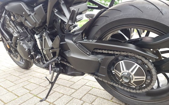 Gebrauchtmotorrad Honda CB1000R Black Edition - Bild 24