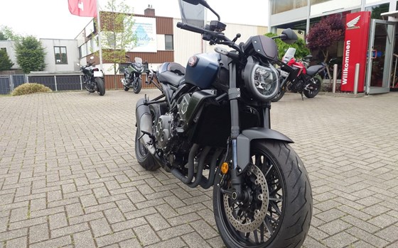 Gebrauchtmotorrad Honda CB1000R Black Edition - Bild 4