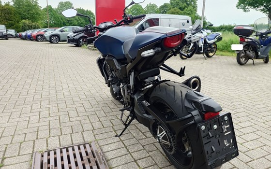Gebrauchtmotorrad Honda CB1000R Black Edition - Bild 9