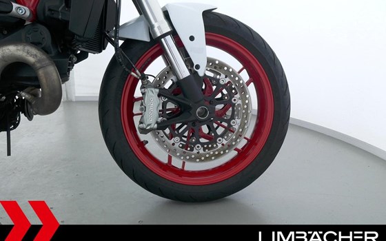 Gebrauchtmotorrad Ducati Monster 821 - Bild 14