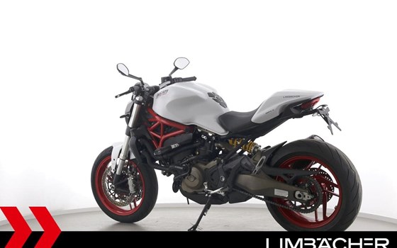 Gebrauchtmotorrad Ducati Monster 821 - Bild 6