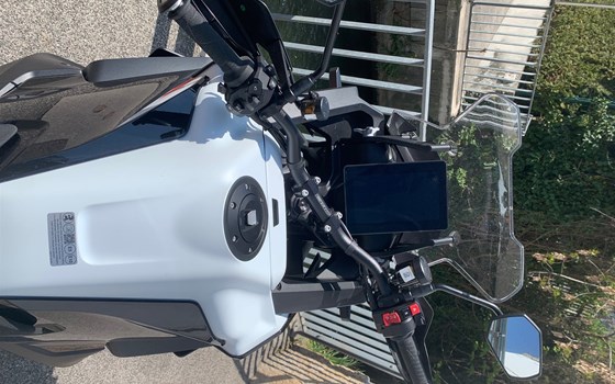Gebrauchtmotorrad KTM 1390 Super Adventure S - Bild 3