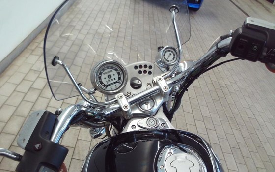 Gebrauchtmotorrad BMW R 1200 C - Bild 3