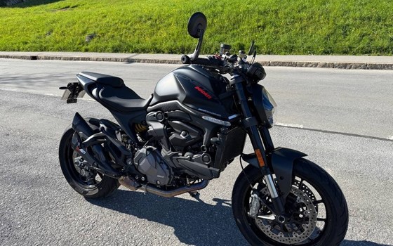 Gebrauchtmotorrad Ducati Monster + - Bild 1