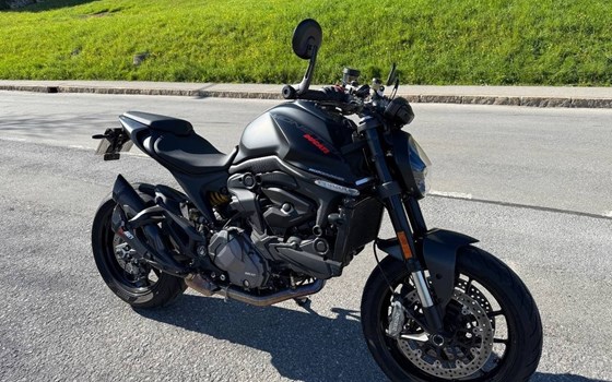 Gebrauchtmotorrad Ducati Monster + - Bild 1