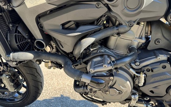 Gebrauchtmotorrad Ducati Monster + - Bild 9