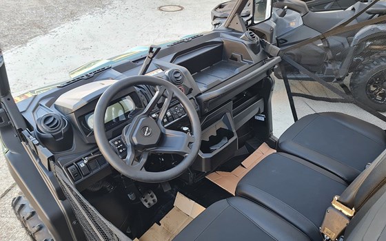 Gebrauchtmotorrad Can-Am Traxter XU HD10 T - Bild 5