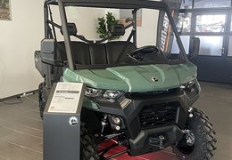 Neumotorrad Can-Am Traxter Base HD7 T