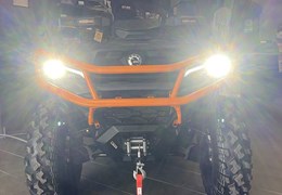 Neumotorrad Can-Am Outlander