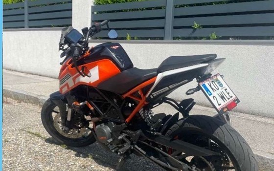 Gebrauchtmotorrad KTM 125 Duke - Bild 2