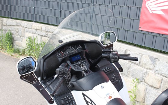 Gebrauchtmotorrad Honda GL 1800 Goldwing - Bild 4