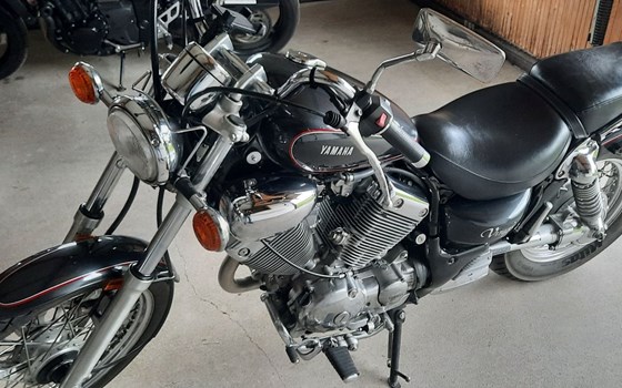 Gebrauchtmotorrad Yamaha XV 400 - Bild 3