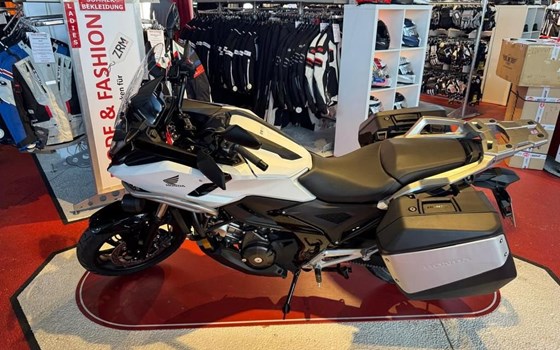 Gebrauchtmotorrad Honda NC750X - Bild 9