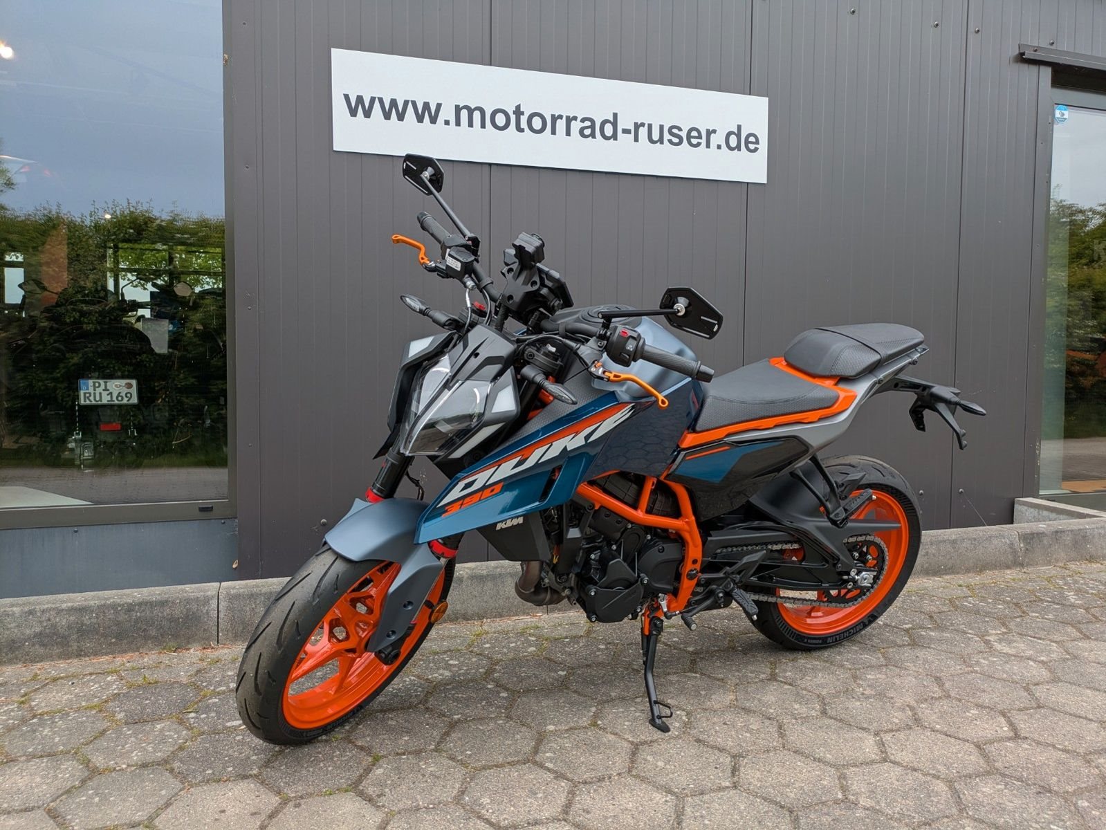 KTM 390 Duke