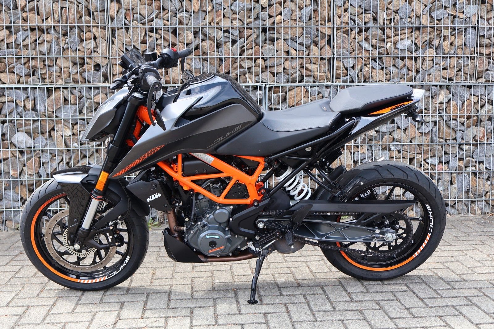 KTM 390 Duke 