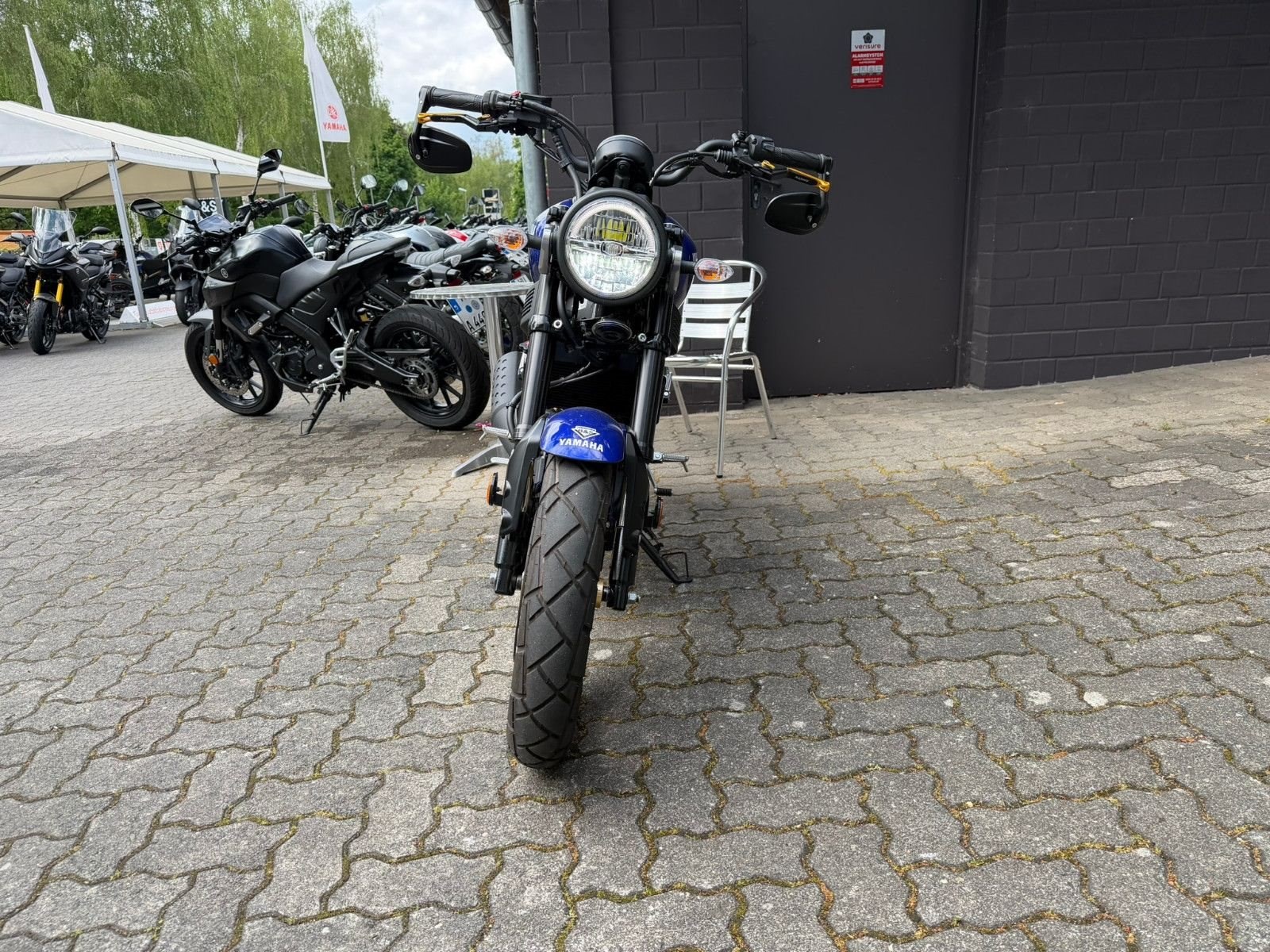Yamaha XSR125, ABS LED 1 Hand Inspektion neu
