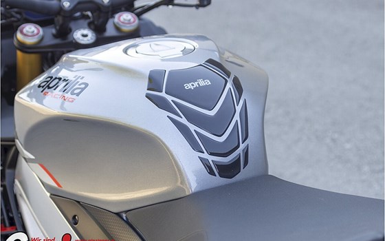 Neufahrzeug Aprilia Tuono V4 1100 - Bild 9