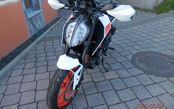 Gebrauchtmotorrad KTM 390 Duke - Bild 2