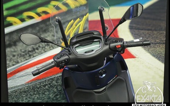 Neufahrzeug Piaggio Beverly 400 - Bild 11