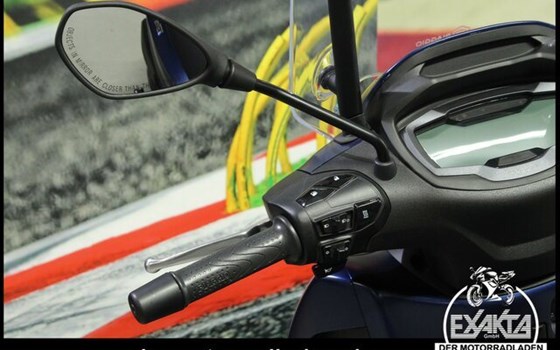 Neufahrzeug Piaggio Beverly 400 - Bild 16