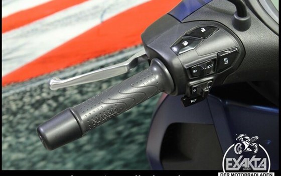 Neufahrzeug Piaggio Beverly 400 - Bild 17