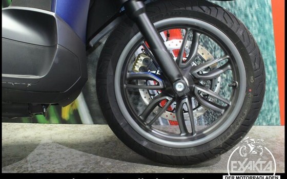 Neufahrzeug Piaggio Beverly 400 - Bild 23
