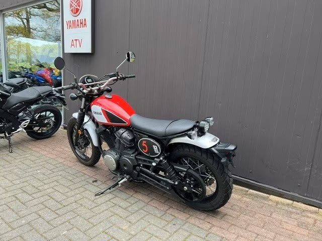 Yamaha SCR950