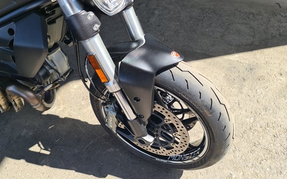 Gebrauchtmotorrad Ducati Monster 797 - Bild 5