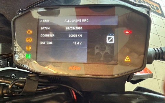 Gebrauchtmotorrad KTM 890 Duke R - Bild 5