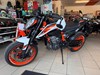 KTM 890 Duke R