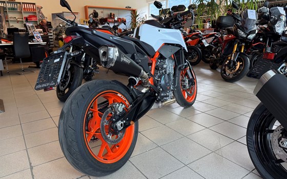 Gebrauchtmotorrad KTM 890 Duke R - Bild 4