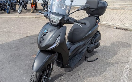 Gebrauchtmotorrad Piaggio Beverly 400 - Bild 2