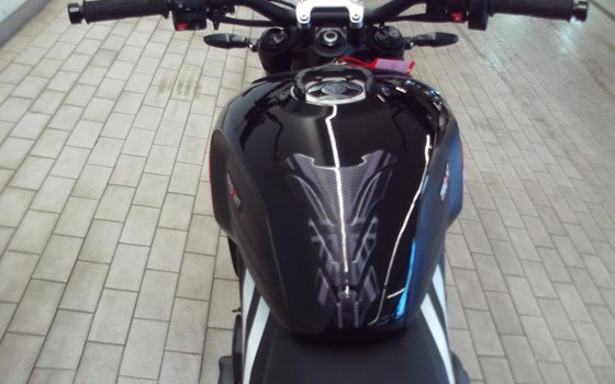 Gebrauchtmotorrad Triumph Trident 660 - Bild 5