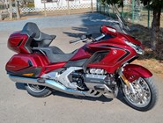 Honda GL 1800 Goldwing Tour DCT