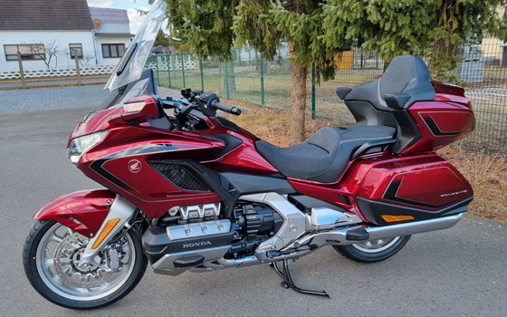 Gebrauchtmotorrad Honda GL 1800 Goldwing Tour DCT - Bild 3