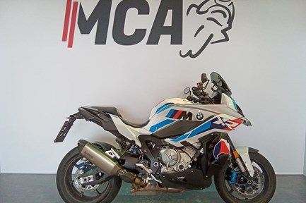 BMW M 1000 XR
