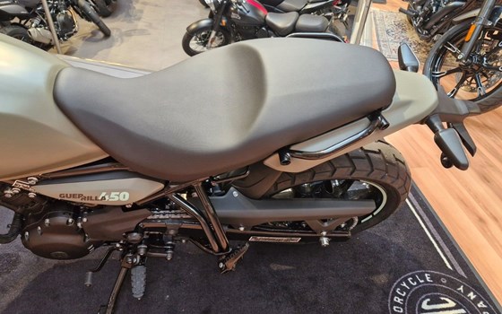 Neufahrzeug Royal Enfield Guerrilla 450 - Bild 9