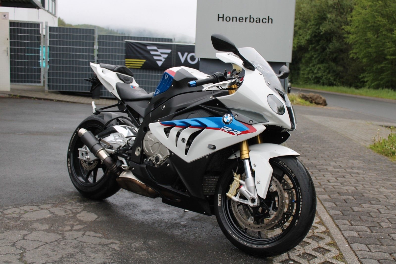 BMW S 1000 RR