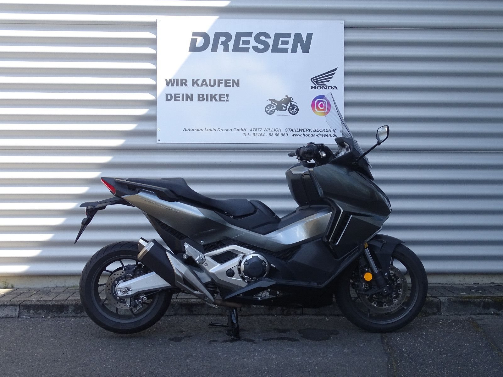Honda Forza 750