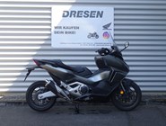 Honda Forza 750